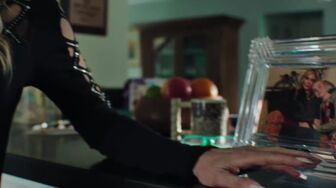 Margos Got Money Troubles S01E07 Lariat Takedown 1080p ATVP WEB-DL DDP5 1 Atmos H 264-RAWR